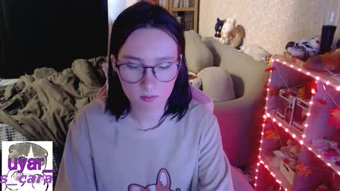 Snapshot of uyar_ chatting on 10/24/25, 11:50 Cara online show from 10/24/25, 11:50