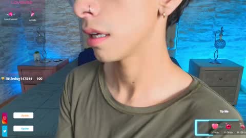 Snapshot of uyukie chatting on 10/30/25, 11:49 UYUKIE online show from 10/30/25, 11:49