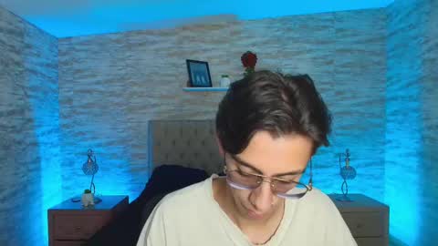 Snapshot of uyukie chatting on 11/06/25, 11:44 UYUKIE online show from 11/06/25, 11:44