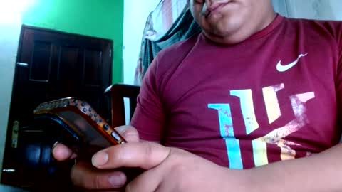 Snapshot of uzaki_007 chatting on 08/02/26, 01:48 uzaki_007 online show from 08/02/26, 01:48