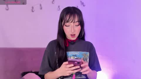 v1cky_ online show from 02/17/26, 10:27