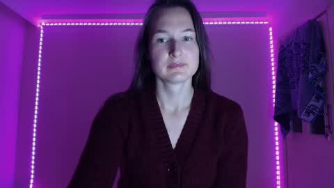 Valensiya online show from 12/21/25, 08:27