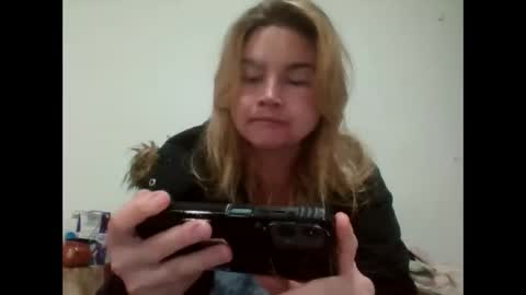 Snapshot of vagimosa chatting on 02/01/26, 02:10 vagimosa online show from 02/01/26, 02:10