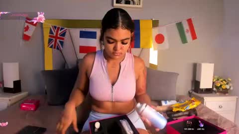 Snapshot of vahiolet_fuentes chatting on 07/02/26, 03:23 vahioleth online show from 07/02/26, 03:23