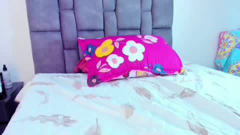 Vahiolet smith online show from 04/09/26, 06:19