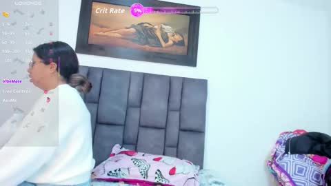 Snapshot of vahiolet_smith chatting on 05/26/26, 03:13 Vahiolet smith online show from 05/26/26, 03:13