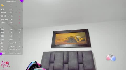 Snapshot of vahiolet_smith chatting on 06/13/26, 03:15 Vahiolet smith online show from 06/13/26, 03:15