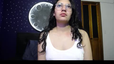 Vainilla online show from 12/22/25, 02:08