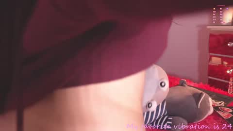 Val  online show from 11/12/25, 10:52