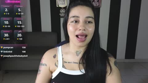 first of all... who are u online show from 01/03/25, 10:31