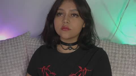 Snapshot of val_luv chatting on 04/07/26, 02:56 val online show from 04/07/26, 02:56