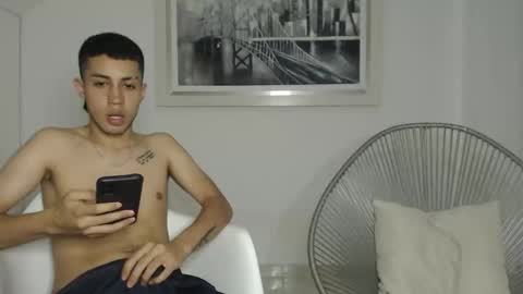 valen paul online show from 11/21/25, 11:14