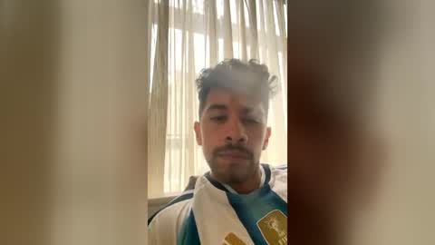 Snapshot of valen_fit chatting on 07/23/26, 06:28 Valentin Fit online show from 07/23/26, 06:28
