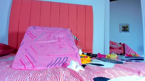 Snapshot of valen_rose0 chatting on 01/20/25, 12:18 VALENTINA 3 online show from 01/20/25, 12:18