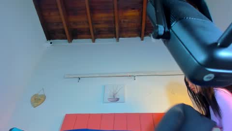 Snapshot of valen_rose0 chatting on 11/02/25, 12:07 VALENTINA 3 online show from 11/02/25, 12:07