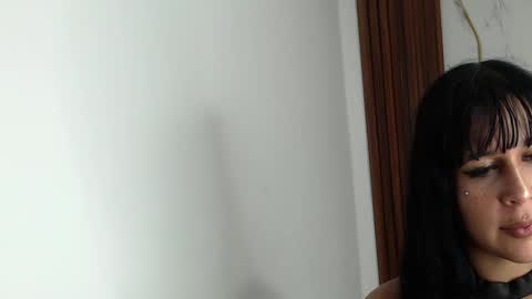 Snapshot of valen_ross7 chatting on 02/04/26, 06:47 valen_ross7 online show from 02/04/26, 06:47