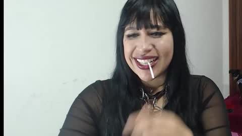 Snapshot of valen_ross7 chatting on 02/25/26, 05:55 valen_ross7 online show from 02/25/26, 05:55