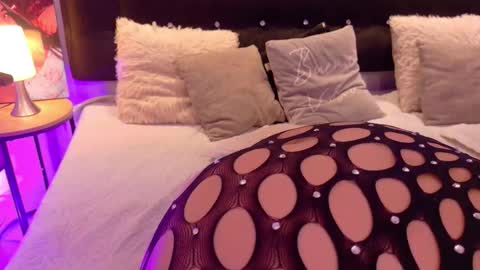 Valen Scott online show from 01/07/26, 01:46