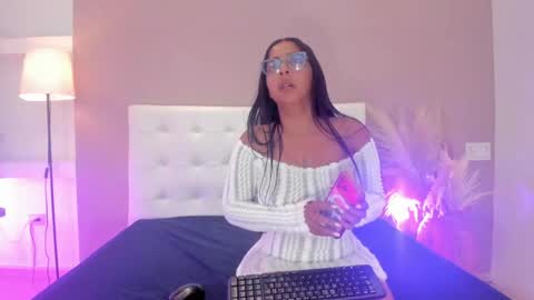 valenferrerns online show from 04/21/26, 01:42