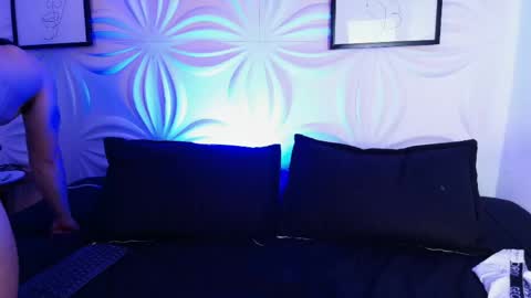 valenssio_moretti online show from 05/15/26, 01:34