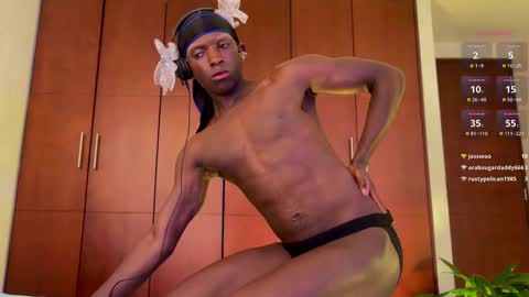   Valentin  independent Cam Boy     online show from 02/24/25, 11:32