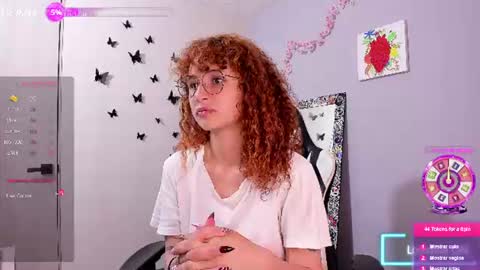Snapshot of valent_27 chatting on 06/15/26, 11:51 Valentina online show from 06/15/26, 11:51