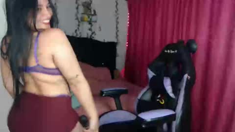 valenthina_96 online show from 09/20/25, 03:51