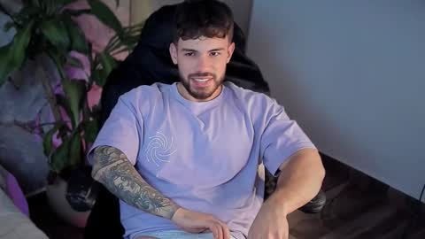 valenthinoking online show from 09/08/25, 11:59