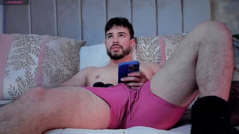 valenthinoking online show from 10/15/25, 03:50