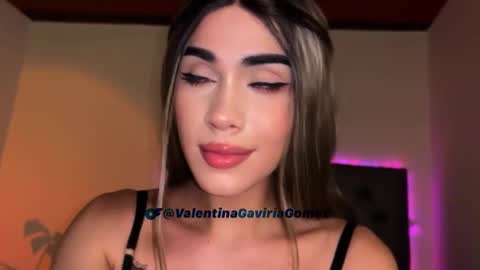 VALENTINA GAVIRIA online show from 11/15/25, 11:43