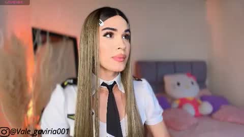 Snapshot of valentina_gaviria_ chatting on 07/14/26, 02:05 VALENTINA GAVIRIA online show from 07/14/26, 02:05