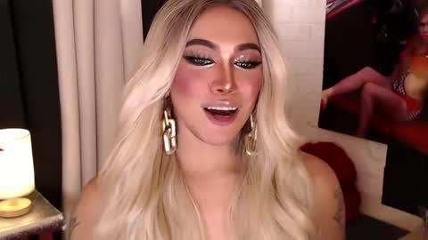 Snapshot of valentina_goddess_tsxxx chatting on 02/04/25, 03:00 Amanda online show from 02/04/25, 03:00