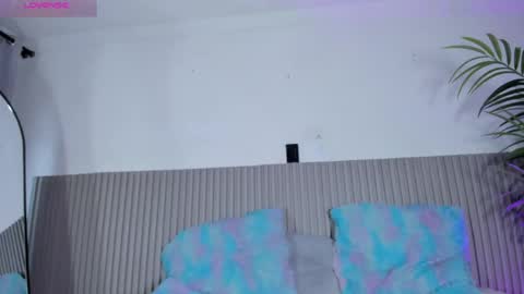 Valentina online show from 06/02/26, 07:16