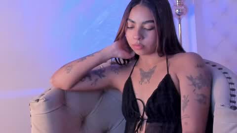 Valentina online show from 04/29/26, 05:30