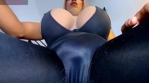 valentinabigcock23 online show from 10/04/25, 01:09