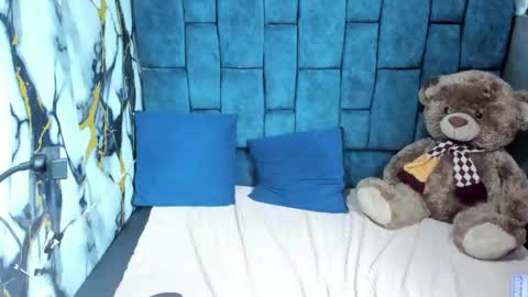 valentinaklean1 online show from 04/22/26, 10:22