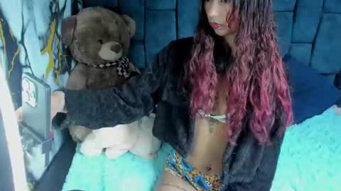 valentinaklean1 online show from 07/05/26, 02:07