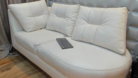 Snapshot of valentinasu chatting on 01/07/25, 03:33 Valentina online show from 01/07/25, 03:33