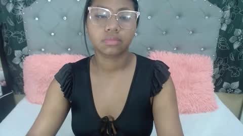 valentina vega online show from 02/25/26, 03:05