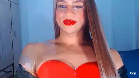 Snapshot of valentinaxxxdoll chatting on 05/19/26, 07:20 VALENTINA online show from 05/19/26, 07:20