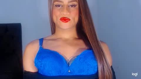 Snapshot of valentinaxxxdoll chatting on 05/24/26, 09:09 VALENTINA online show from 05/24/26, 09:09