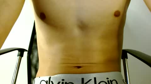 Snapshot of valentinaysamuel chatting on 01/17/25, 02:39 Samuel online show from 01/17/25, 02:39