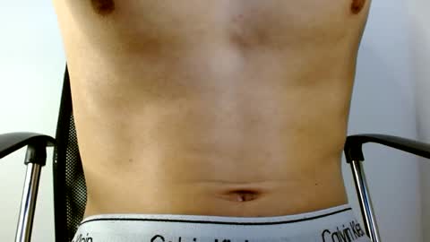 Snapshot of valentinaysamuel chatting on 01/26/25, 05:13 Samuel online show from 01/26/25, 05:13