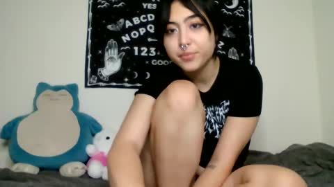 ValentineKitty online show from 12/17/24, 02:12