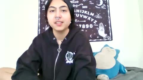 ValentineKitty online show from 12/20/24, 08:34