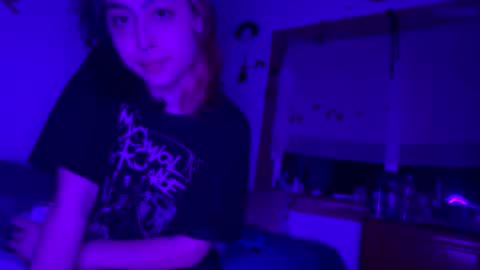 ValentineKitty online show from 11/21/25, 06:34