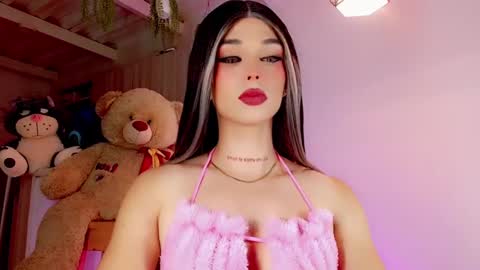 Snapshot of valentinne_marian chatting on 02/12/25, 11:51 Marian online show from 02/12/25, 11:51