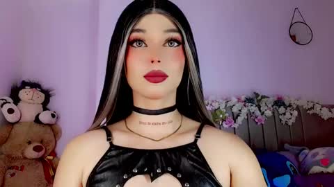 Snapshot of valentinne_marian chatting on 03/06/25, 09:14 Marian online show from 03/06/25, 09:14