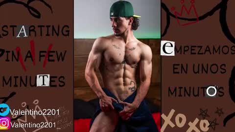 valentino online show from 02/10/25, 02:08