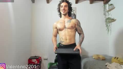 valentino online show from 03/02/26, 05:08